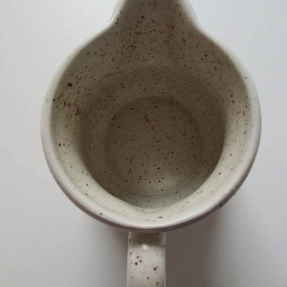 Homespun Speckled creamer - Picture 2 of 6